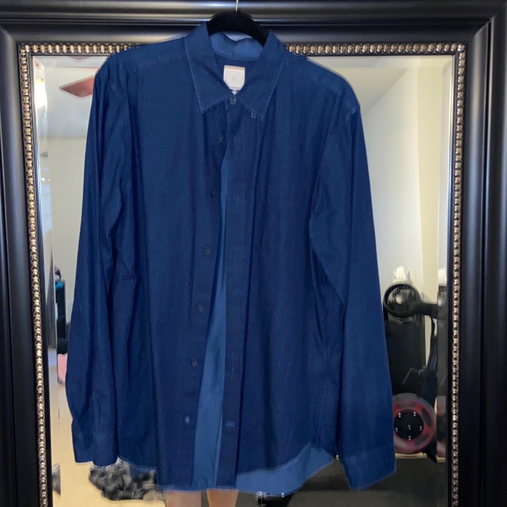 Gap button down